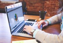 Digitální přítomnost firmy: web, sítě a obsah v souladu